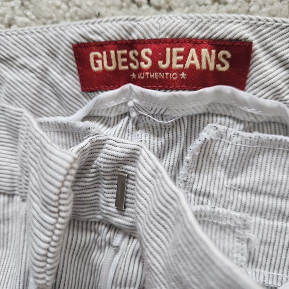 ⭐️PRICEDROP⭐️2PC GUESS pants BUNDLE - Picture 2 of 15
